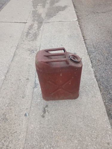 Rare army jerry can - u.s.,