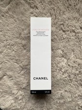 L'Eau de mousse nettoyante moussante anti pollution Chanel