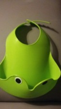 bavette verte bébé 