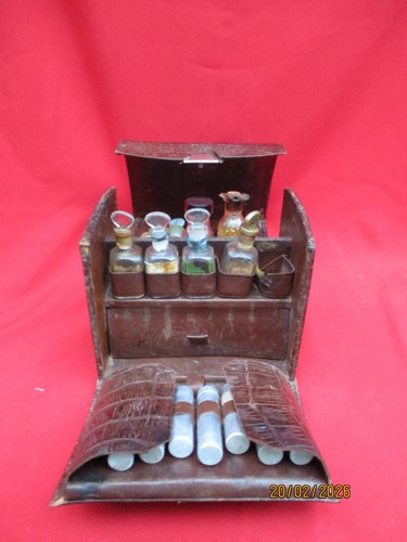 Ancienne trousse apothicaire - ancienne,