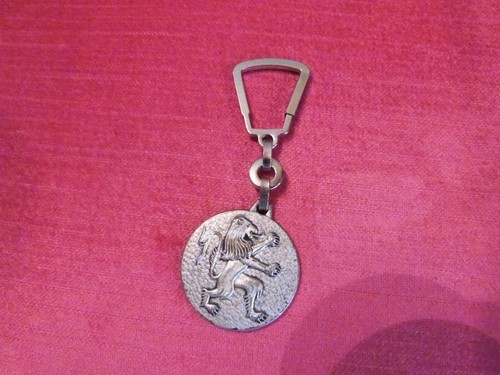 Ancien porte clés - ancien, métal