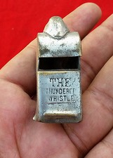 Sifflet En Laiton Nickelé