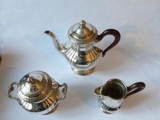 Service à thé et café en