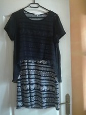 Robe courte habillée sans