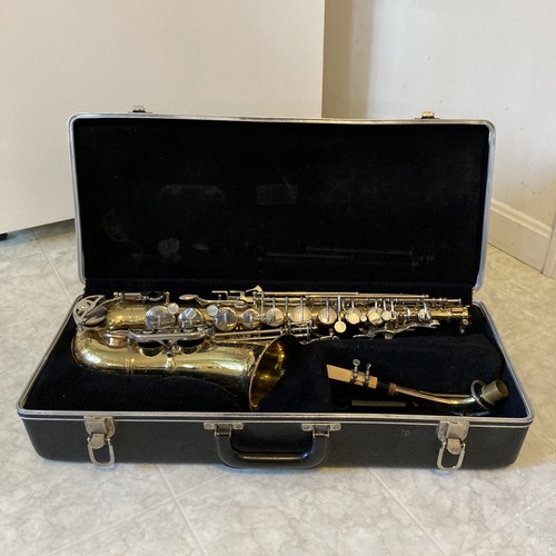 Bundy saxophone case usa - saxophone,
