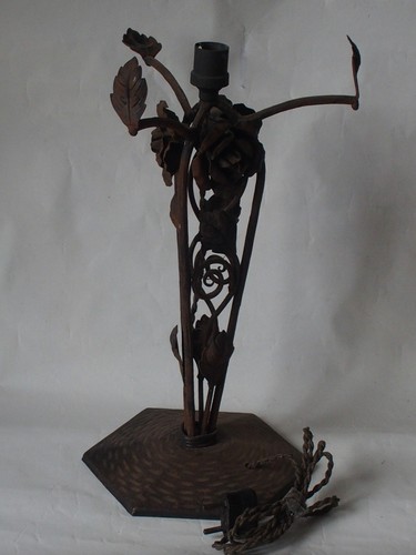 Art nouveau ancien pied de - nouveau,