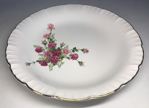 Lot deep plates signed - of,