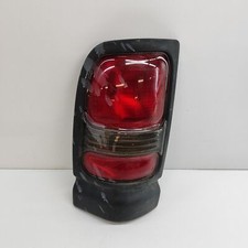 DODGE RAM 2500 Feu arrière