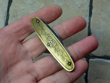 Ancien Petit Couteau en Laiton Décor Floral