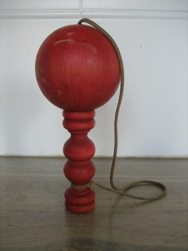 Jouet ancien bilboquet - ancien,