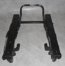 rail siège arrière droit Renault megane scenic 1 phase 2 1,9dci  7701206303