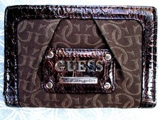 GUESS   Authentique portefeuille toile et similicuir    TBEG vintage 10x14 cm