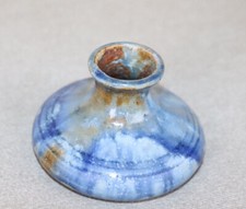 Miniature ancien vase en terre