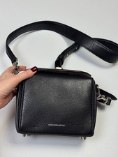 Alexander McQueen – Box Bag