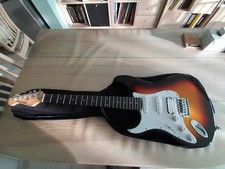 guitare électrique gaucher