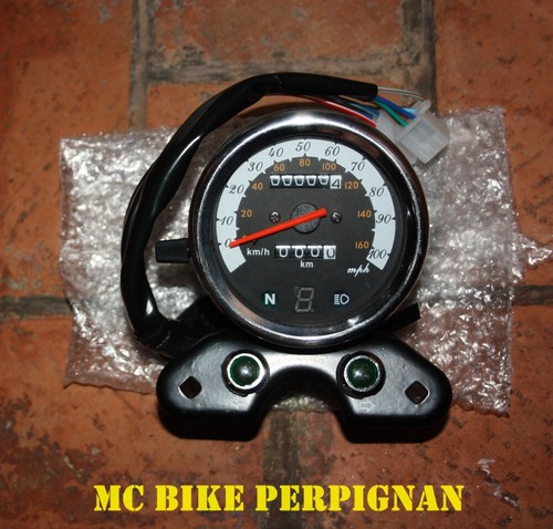 Compteur style café racer - style,