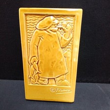 Gil Franco Le Pêcheur et sa Pipe Hauteur 17 cm Largeur 9,5 cm  épaisseur 2cm