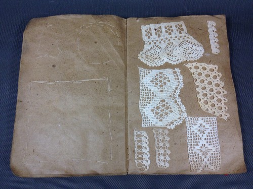 Ancien ouvrage broderie - ancien, de