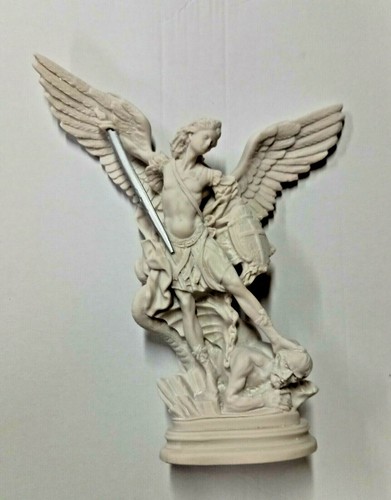Statue saint michel - de,