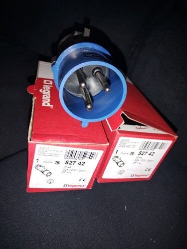Hypra legrand ip44 32a - pc, 32a/200v