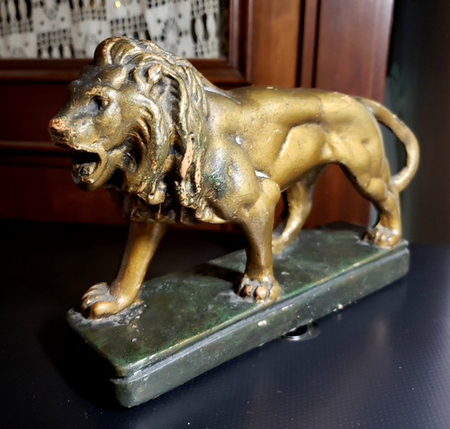 Lion statuette ancienne terre - lion,