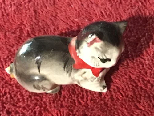 Porcelain miniature cat - porcelain, cat:
