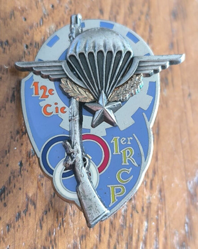 Insigne militaire - insigne,