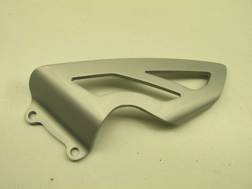Plaque platine avant gauche