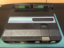 Console Sharp Twin Famicom