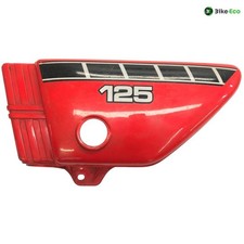 Cache carenage sous selle