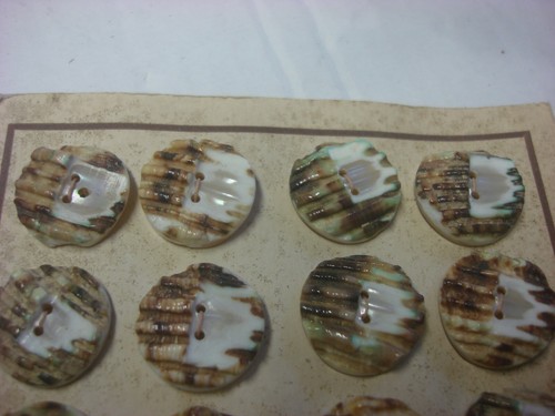 Anciens boutons nacre - boutons,