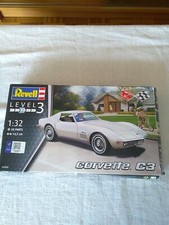 REVELL 1/32 CORVETTE C3 .