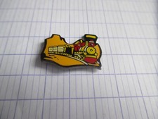 pin's train touristique vapeur