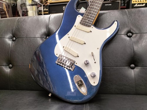 Guitare électrique moon - guitare,