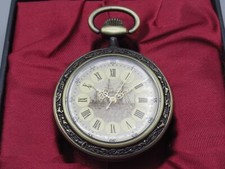 Montres de Gousset 10 - Epoque victorienne 1837-1901 - Hachette