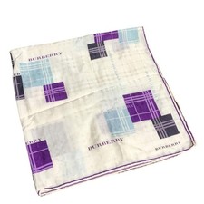 Burberry Logo Check Echarpe Châle Étole Soie Blanc Accessoires de Mode Femmes