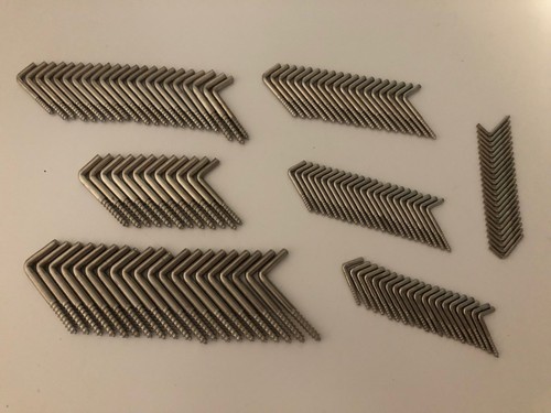 Lot 130 gonds inox - ,
