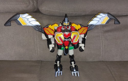 Robot figurine power rangers - robot,