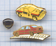 Lot de Pin's LANCIA / logo