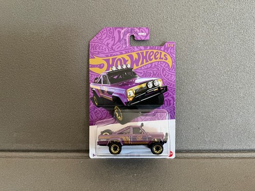 Voiture miniature hot - voiture, wheels