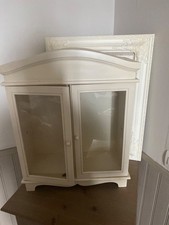 armoire  de poupee dressing de poupée ou penderie de barbie 