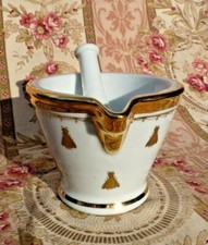 ANCIEN MORTIER ET PILON EN