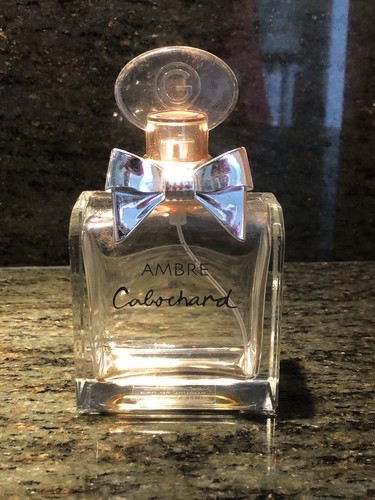 Ambre cabochard flacon - ambre, un