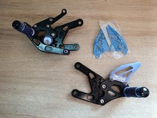 PLATINE RECULE YAMAHA MT10 /
