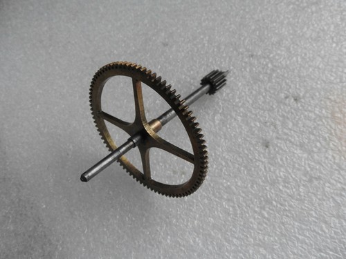 Roue centre rouage - rouage, temps