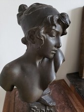 Rare et magnifique buste en régule de "Sapho" signé Emmanuel Villanis
