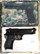 Réplique (REPRODUCTION ARME) révolver 9 mm parabellum US mod.92 F