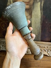 Cloche clochette sonnette - &,