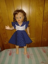 Poupée Francette PETITCOLLIN, Numérotée 26, Tête d'aigle, Robe d'origine Rare