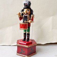 Liquidation Ventes 35.6cm Boîte à Musique Batteur Soldat Casse-Noix Festif Écran